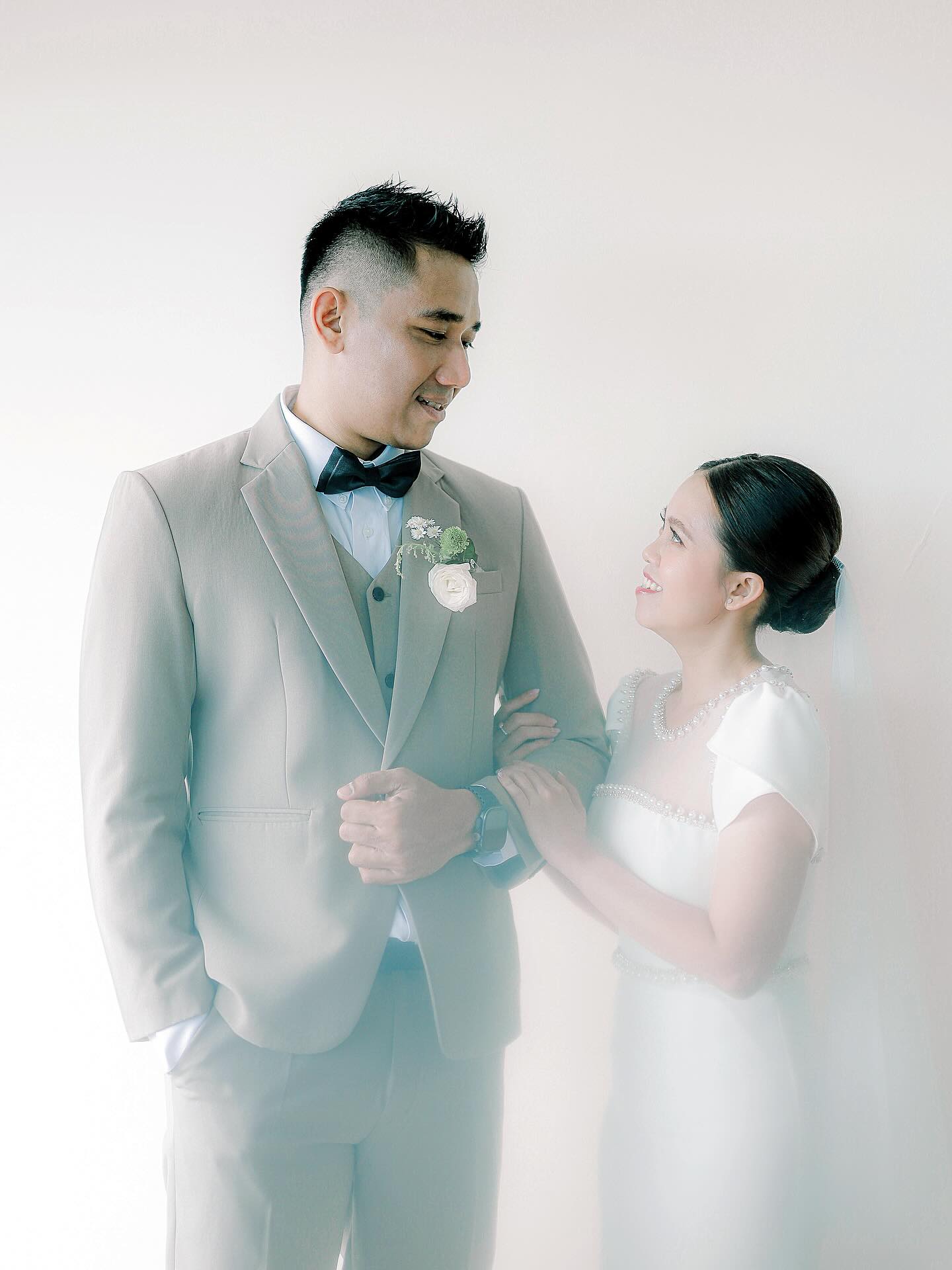 Contoh portrait studio Rizaz Studio.